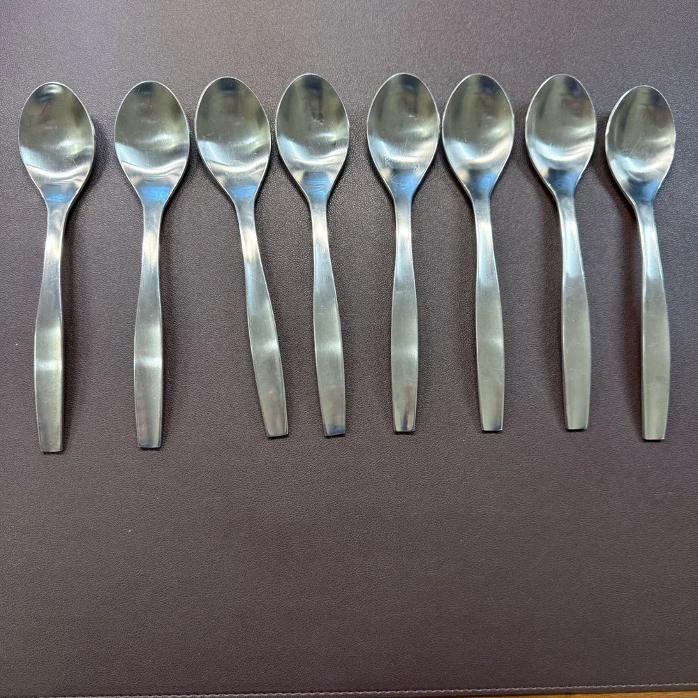 Gourmet Settings LOFT Soup‎ Spoons 8Pc 18/10  and 18/8 Stainless Steel